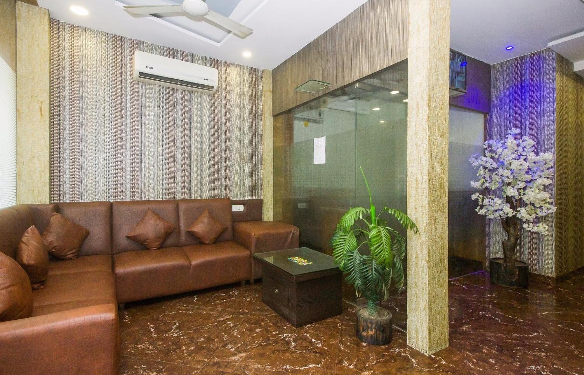 Capital O Hotel Pearl Near Us Embassy 孟买 外观 照片